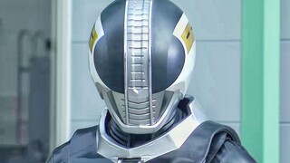 Para ksatria di Kamen Rider yang memiliki wujud asli awal