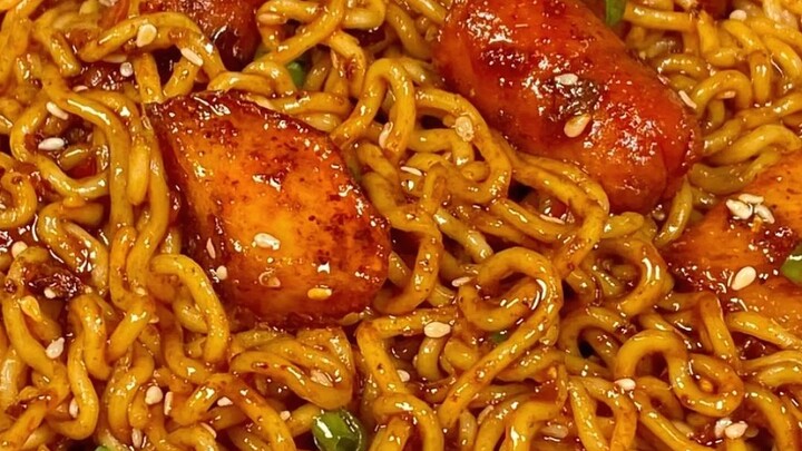Seven simple and delicious noodle recipes that even lazy folks can whip up in just a few minutes aft