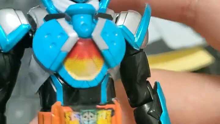 Don't buy the Gachapon costume, Gechad (sad)