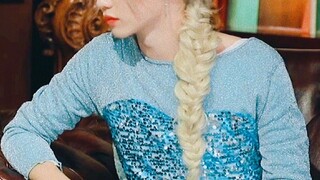 Lắc hông gây sốt, trực tiếp "tẩy trang" trước mặt người hâm mộ, tạp chí ELLE ca ngợi cô ấy có thể th