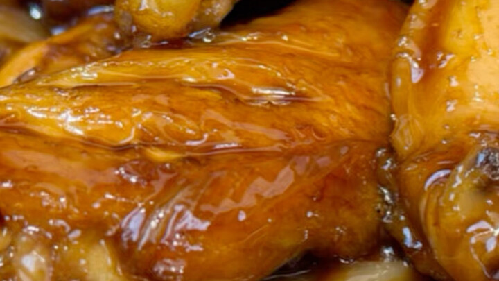 Ikuti cara ini, di rumah pun Anda bisa membuat sayap ayam cola yang berwarna menggugah selera dan be