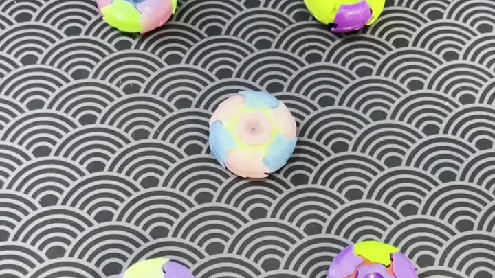 Gasing kuku ujung jari hadir!