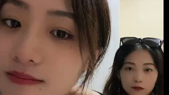 Gao Xiao Miao's live impromptu dance 😉Eating show + chatting, this is a rare video length!