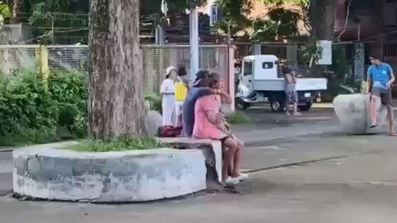 Homeless people - 1                 me - 0