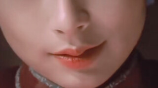 卧槽！女扮男装连声线都要训练成男的，有的人却连口红都丢弃不了！