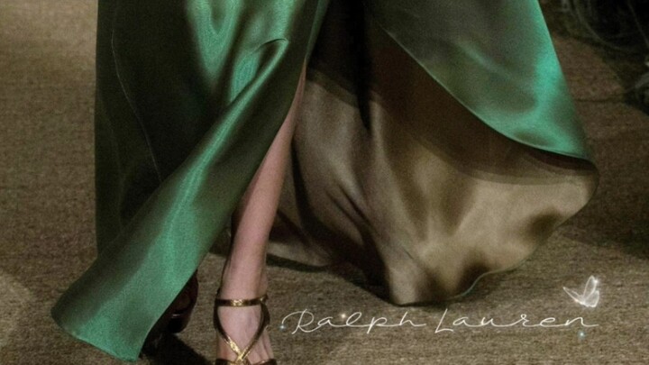 Kamu selalu bisa percaya pada selera merek ini, sepertinya mereka punya kecenderungan obsesif terhad