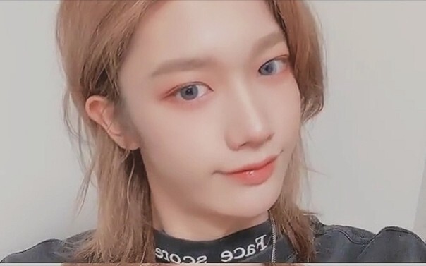 ซุนอิงฮ่าวขุดค้น รีวิวเต้นเพลง Kill This Love การไลฟ์สดของคน 100 คนก็สามารถเต้นได้อย่างมีความสุข^_^