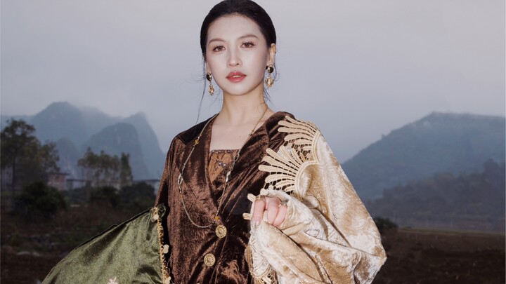 ใช้เป็นพร็อพได้ทุกอย่าง | ม่านคุณยายสวยจัง!! !