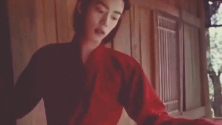 تحفة محفوظة! المعلم شياو بجماله الساحر في هذا العصر يا إلهي!!! (لا أقصد أنه مثل تمثال طيني، هو ببساط