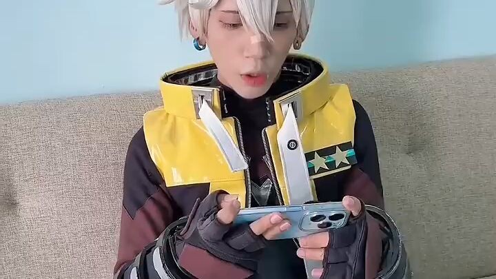 cosplay anime: full atribut
