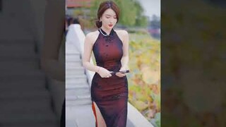 Cute Asian Short Girl 5.8 feet | Hot Asian dance | Cute Chinese Girl #Shorts