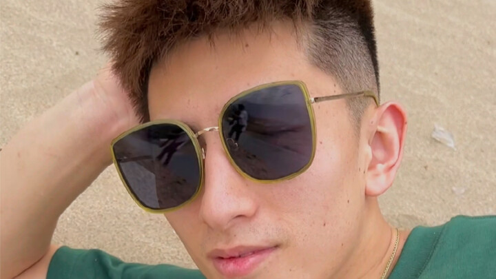 “Sanya” Memang Asyik