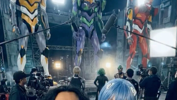 บุกไปยังกองถ่ายอนิเมะทั่วทุกแห่ง!