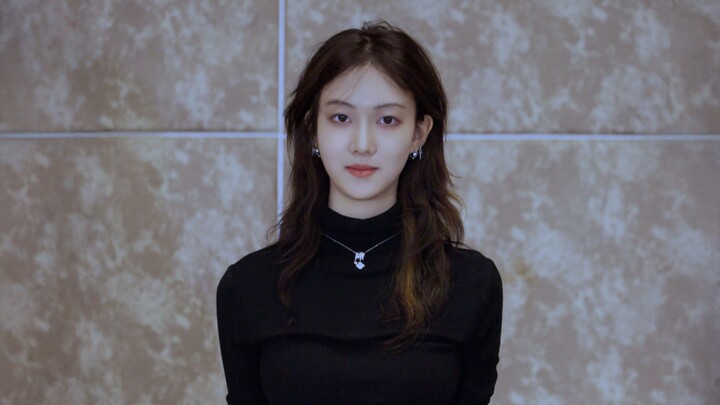 Rehearsal bakat Final Miss World Jiangxi: Peserta No. 39, Huang Yike, tinggi 178 cm, berat 46 kg, be