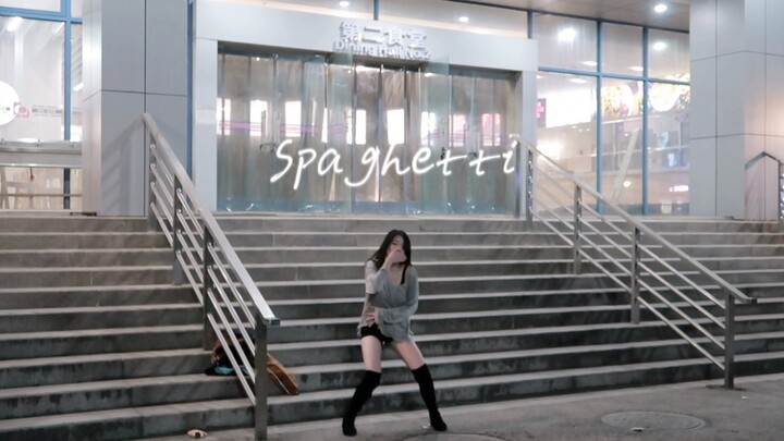 【Wang Butou – Black Boots】Vomited right there at the Nanjing University cafeteria entrance (LE SSERA