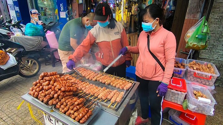 Quán Nem Nướng vỉa hè 20k Siêu ngon mỗi ngày bán hơn 1.000 cây 3 người làm không kịp bán ở Sài Gòn