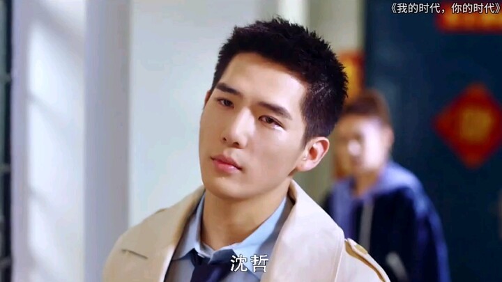 The right way to soothe your girlfriend: if it doesn’t work, just carry her away.