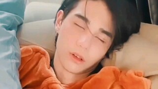 以女友视角欣赏三少爷jeffsatur的美貌