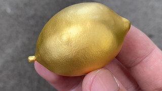 面无表情吃酸挑战