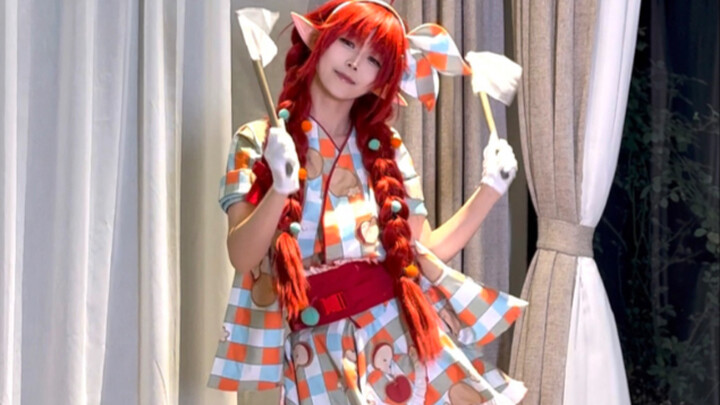 التبعية العشوائية لشجرة التوت! بوز، سنة جديدة سعيدة!