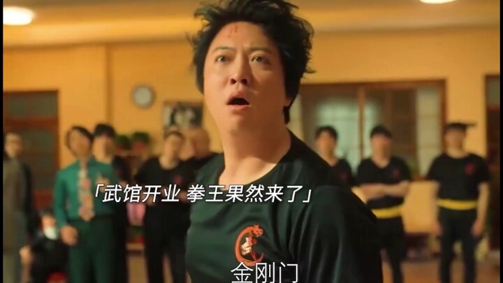 Khi võ sĩ quyền anh đối đầu với chàng trai biết thần công, xem đến cuối cùng mà cười không nhặt được