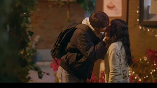 Lovely Runner Episode 10 [Sunjae and Imsol kissed]