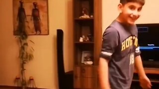 สายลับตัวน้อยของแม่😈...ผู้รักษาประตูที่เก่งที่สุด🐱...💵หญิงสาวผู้ไม่น่าประทับใจ...โจมตีคุณพ่ออย่างหนั