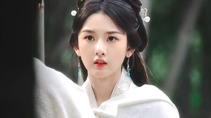 The acting was so amazing that it even tugged at your heartstrings—even without a single line! [Song