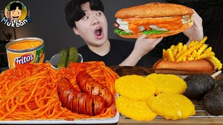 ASMR MUKBANG 직접 만든 햄버거 치즈스틱 불닭볶음면 핫도그 먹방 & 레시피 FIRE NOODLES AND BURGER EATING SOUND!