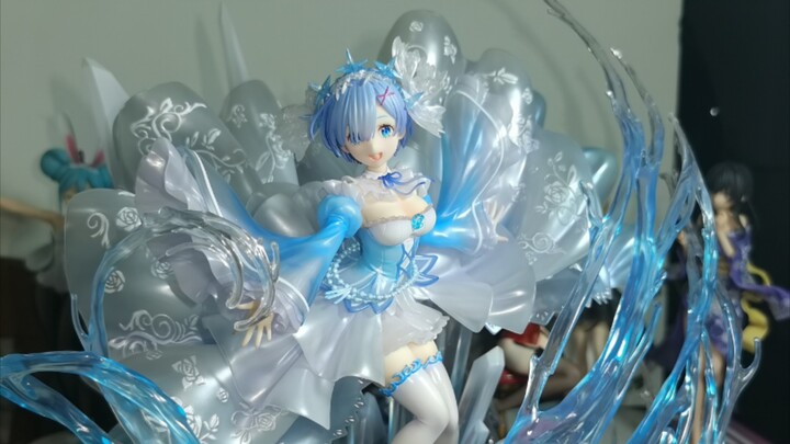 水晶礼服雷姆，家里摆了半年了，到底塌没塌？