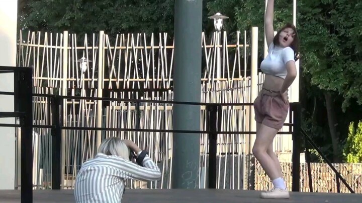 ระดับการเต้นของสาวต่างชาติคนนี้คืออะไร?