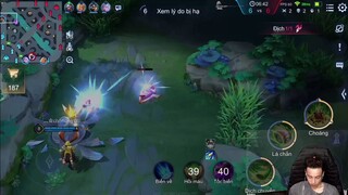 Gấu Out Bờ nhây team bạn khóc thét