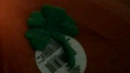 How to make a 4 leaf clover