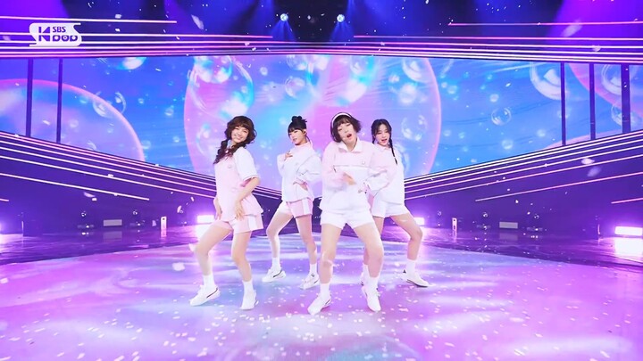 NEWJEANS Bubble Gum Performance
