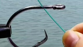 上次既然有人说鱼钩太小，看不清绑法，这次够大了吧