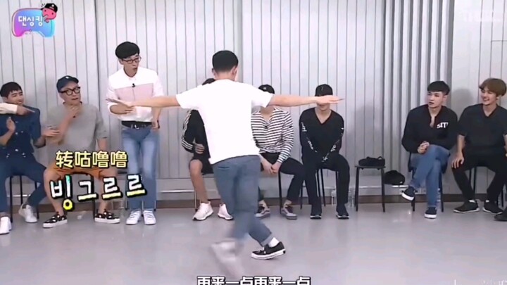 【EXO】رقصة D.O. الارتجالية التي أبهرت الجميع