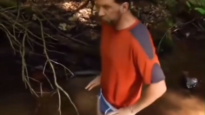 Bertahan Hidup di Alam Liar❌ Bayi Baru Lahir di Alam Liar✅