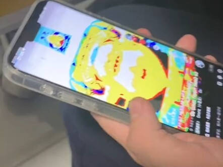 Khoảnh khắc không thể giữ bình tĩnh trong giờ tự học