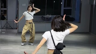 【Halo Fang】Jeans Baru - OMG