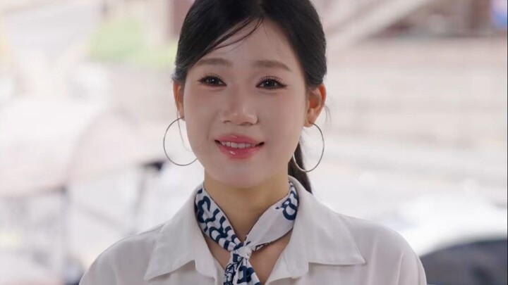 Why are restaurants run with parental interference so hard to review…?