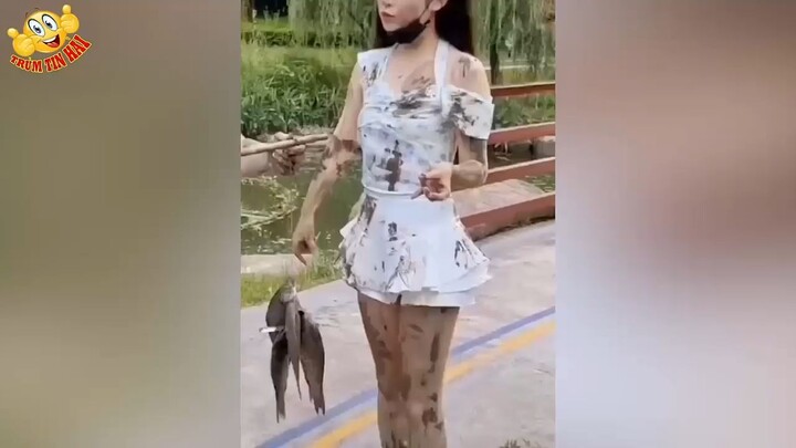 Chị em không làm anh em thất vọng :))