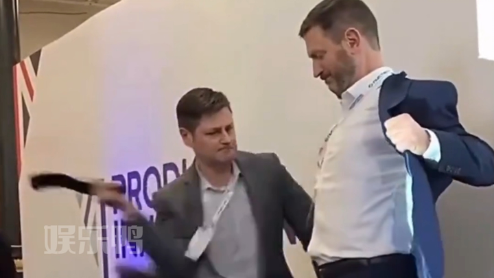 Bos tidur malam: Hari ini si anak ini nggak kayak lagi akting soal tenaganya.