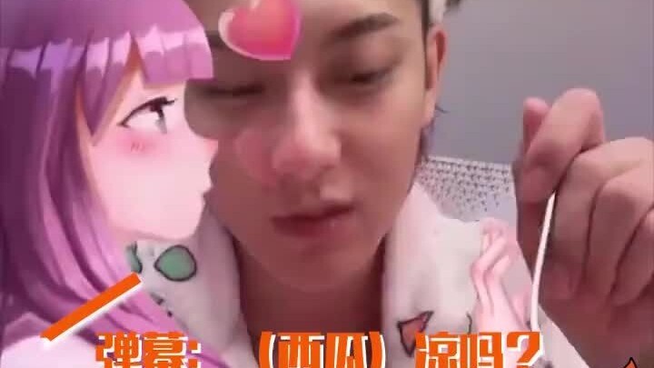 Trong giới này chỉ có một Hoàng Tử Thao mà thôi – đúng là chẳng ai dùng lò vi sóng để hâm nóng dưa h