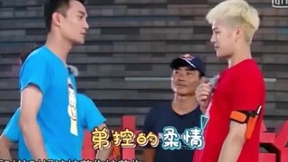 王嘉尔真的要笑死我了 哈哈哈哈