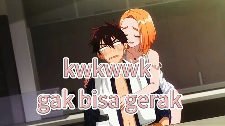 ketika mau makan,tapi diganggu kakak perempuan