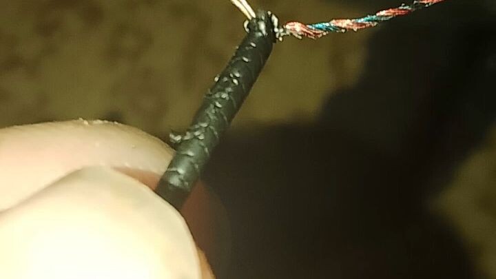 kuning 1 banding 3 kabel kalo akar keduanya (hansfre)
