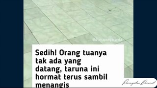 Matanya celingak celinguk nyari keberadaan ortunya🥺