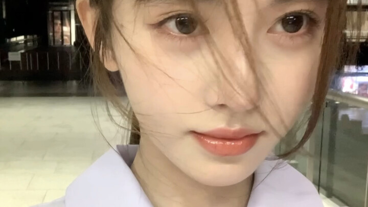Yang dimainkan adalah live langsung dari dekat! n
