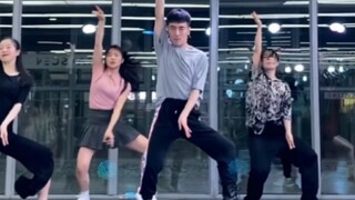 【Bai Xiaobai】Let me take you back to the "Peach Blossom Cheongsam" Chinese style jazz dance class th