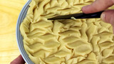 How to make the pure white lotus paste filling of Cantonese moon cakes
